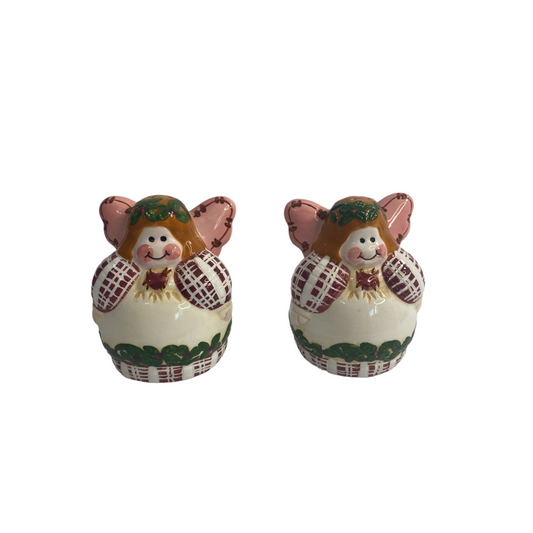 Angels Salt and Pepper Shakers Set Size 3 1/2 x 2 1/2 Angels