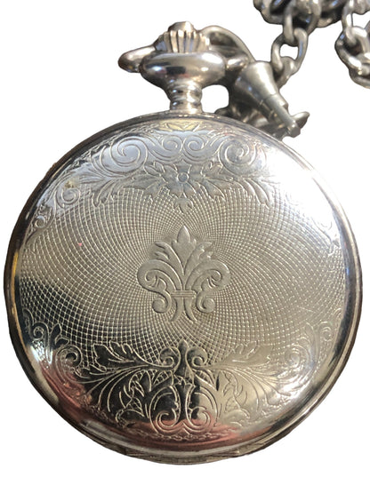 Majesti Pocket Watch Silver & Gold Tone Vintage 17 Jewel