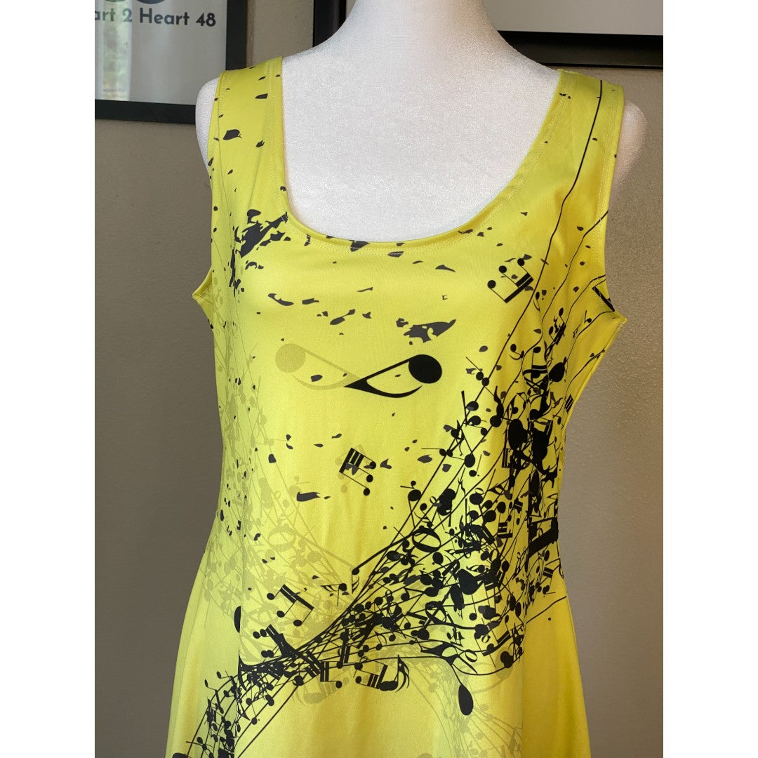 🩷🩷 SOLD 🩷🩷 COWCOW Women's Sleeveless Yellow Keyboard Music Notes Print Dress Size X-Large New without Tags