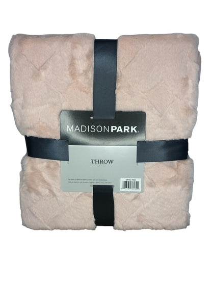 Madison Park Pink Throw Blanket Blush PINK Super Soft Faux Fur 50 x 60 Reversible