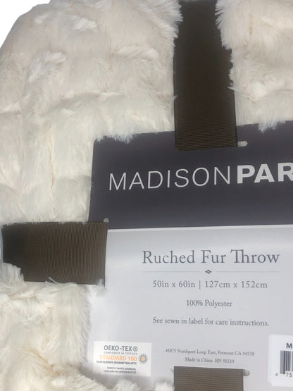 Madison Park White Ivory Throw Blanket Soft Blanket Ruched FAUX FUR 50 x 60 IVORY WHITE